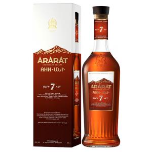 Ararat (Арарат) Ani 7 г Арменско бренди 700 мл с кутия